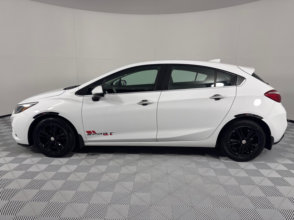 2017 Chevrolet Cruze Image 7