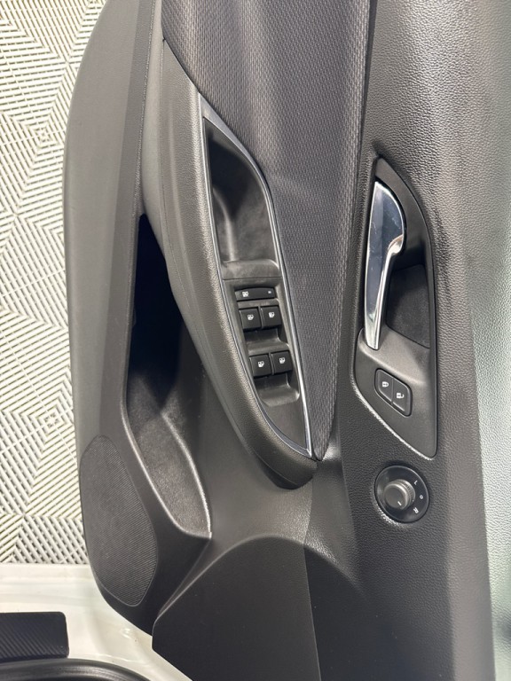 2017 Chevrolet Cruze Image 11