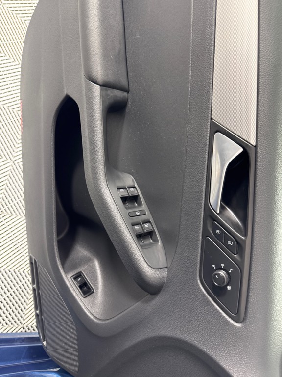 2017 Volkswagen Jetta Image 11