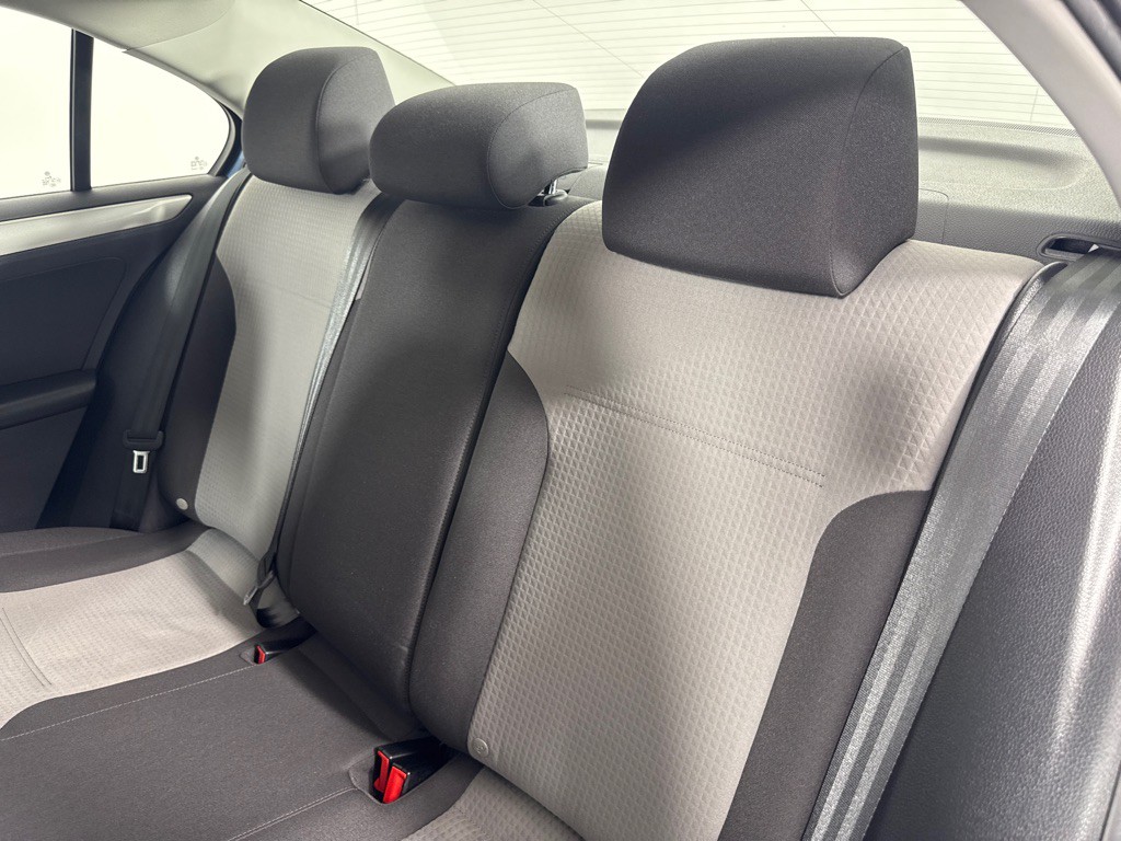 2017 Volkswagen Jetta Image 20
