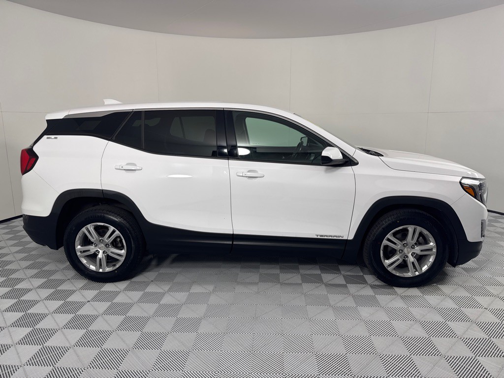 2018 GMC Terrain Image 4