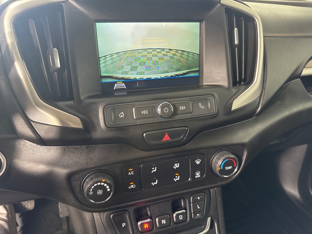 2018 GMC Terrain Image 17