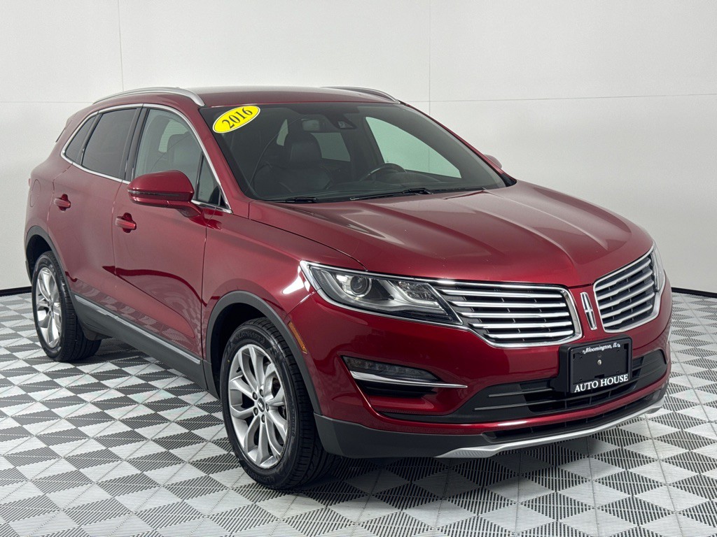 2016 Lincoln MKC Image 3