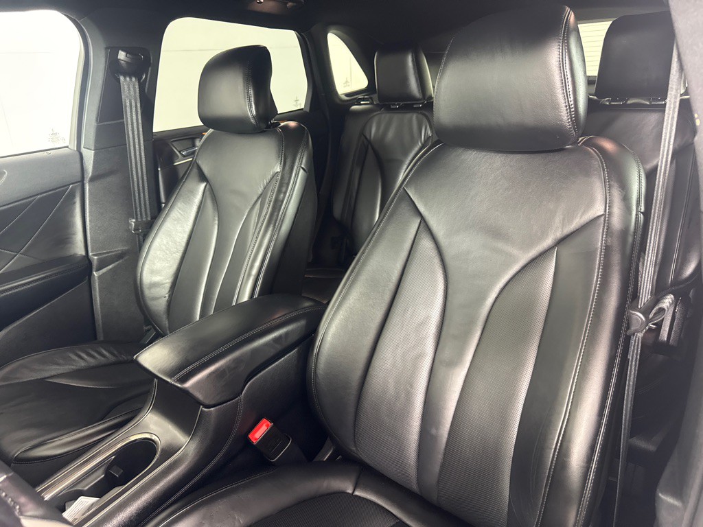 2016 Lincoln MKC Image 12