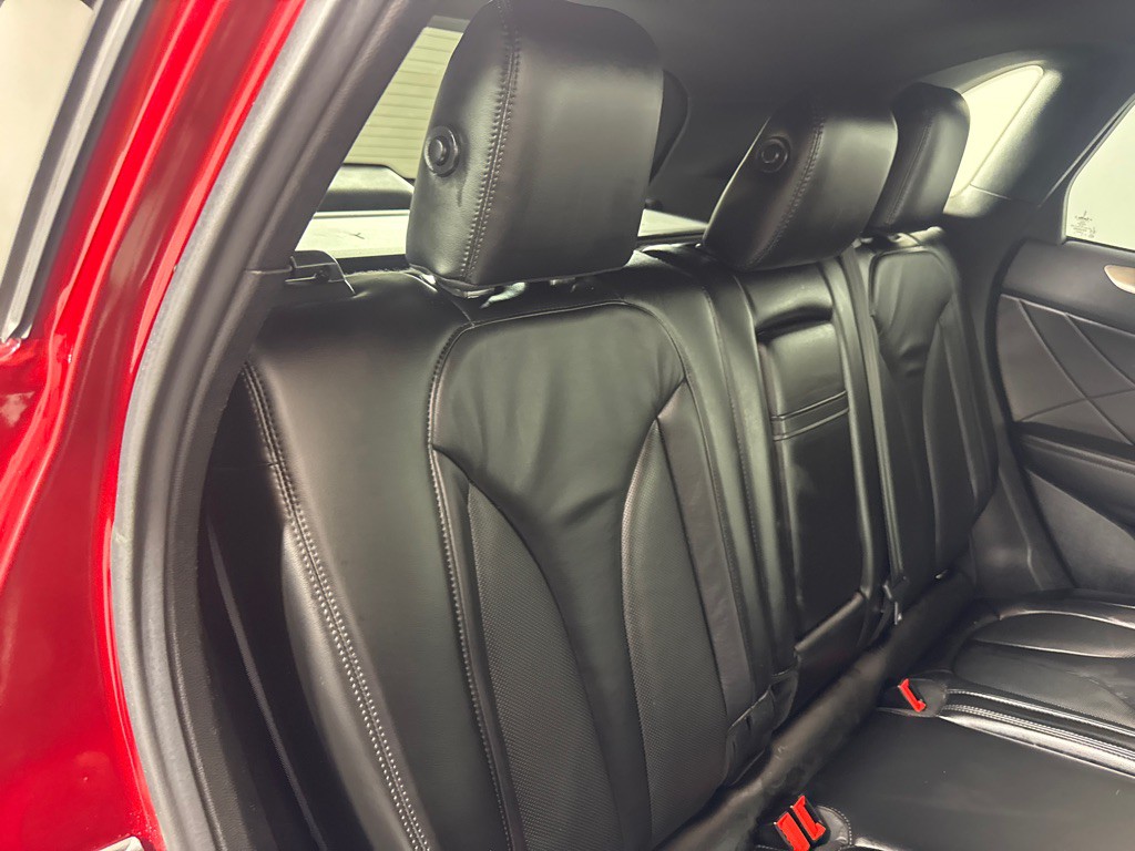 2016 Lincoln MKC Image 21
