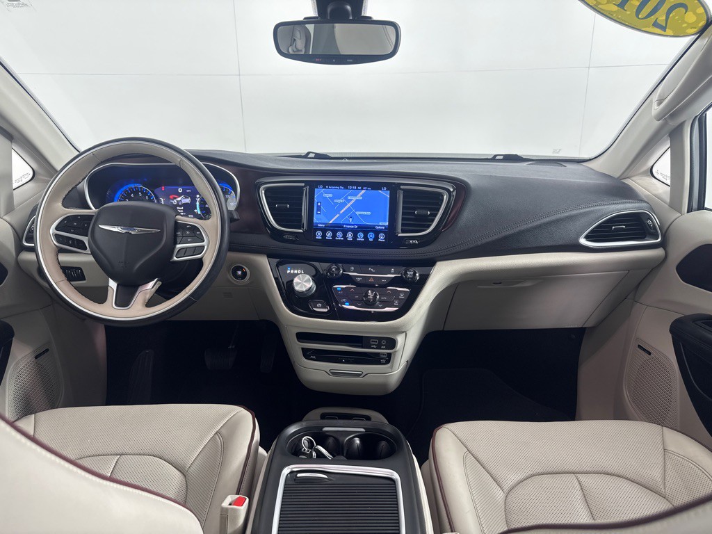 2017 Chrysler Pacifica Image 29