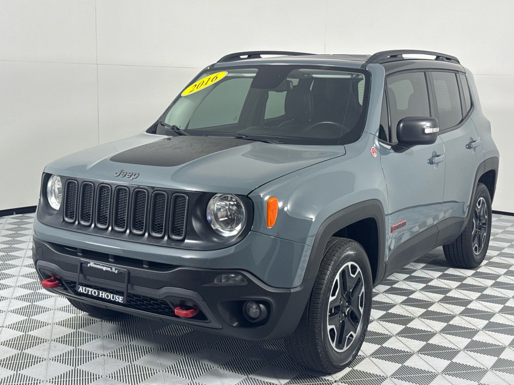 2016 Jeep Renegade Image 6