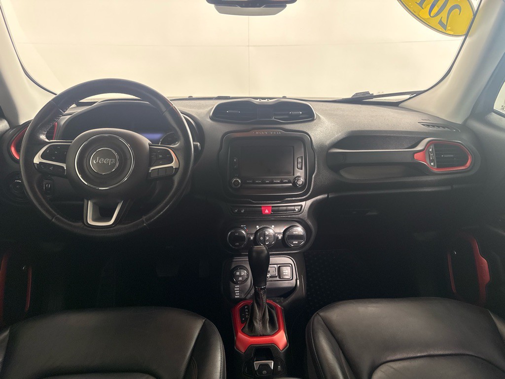 2016 Jeep Renegade Image 25