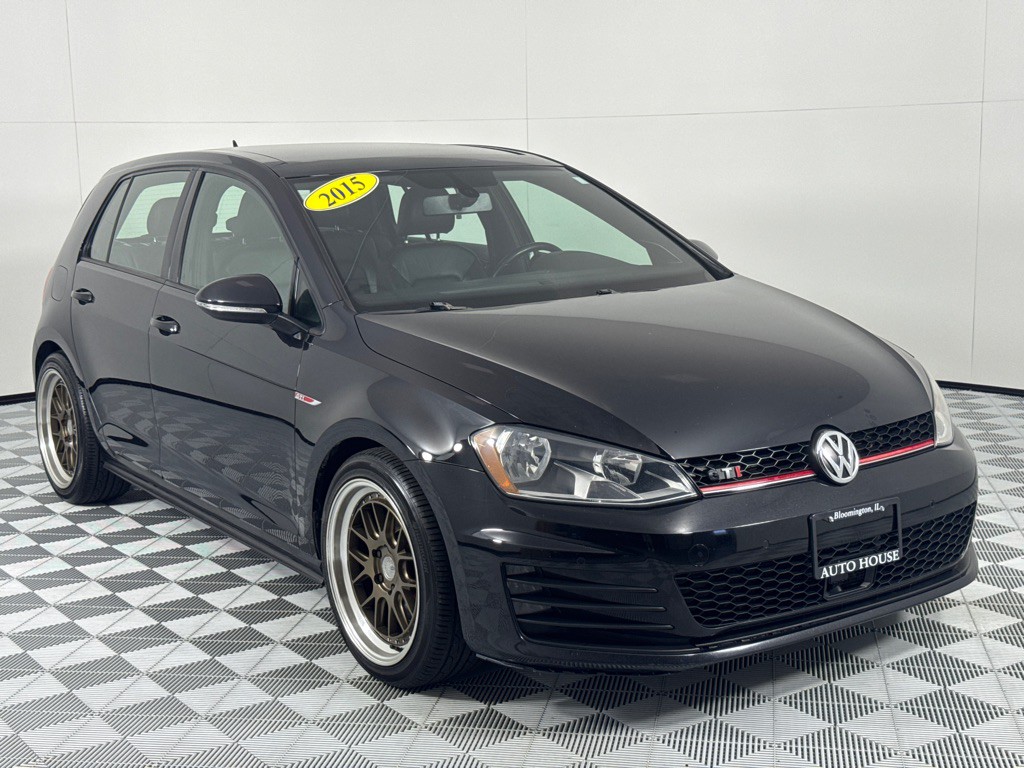 2015 Volkswagen GTI Image 3