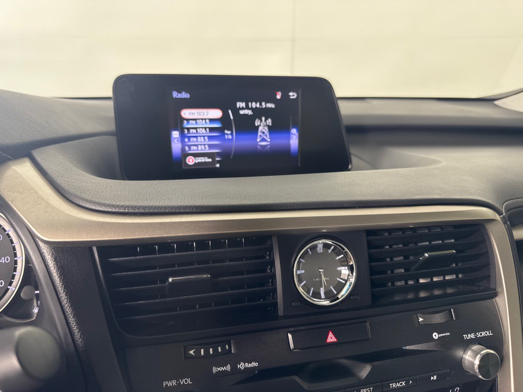2018 Lexus RX Image 18