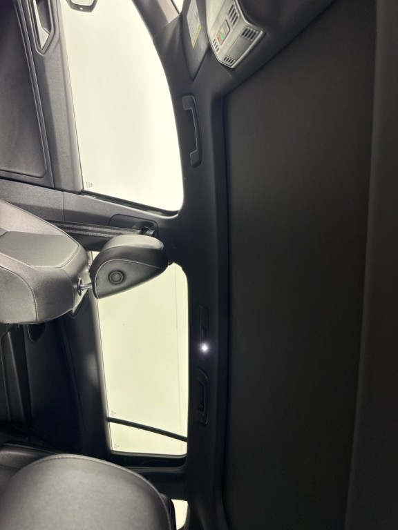2021 Volkswagen Tiguan Image 10