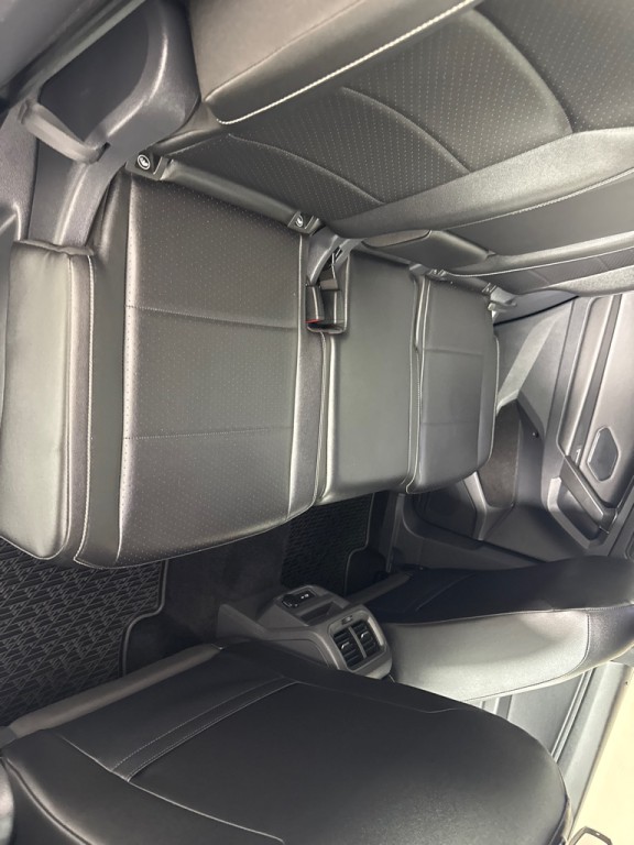 2021 Volkswagen Tiguan Image 17
