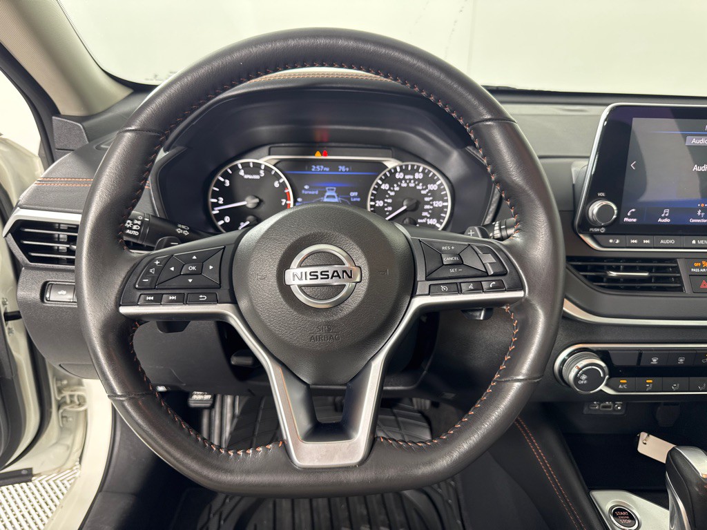2022 Nissan Altima Image 13