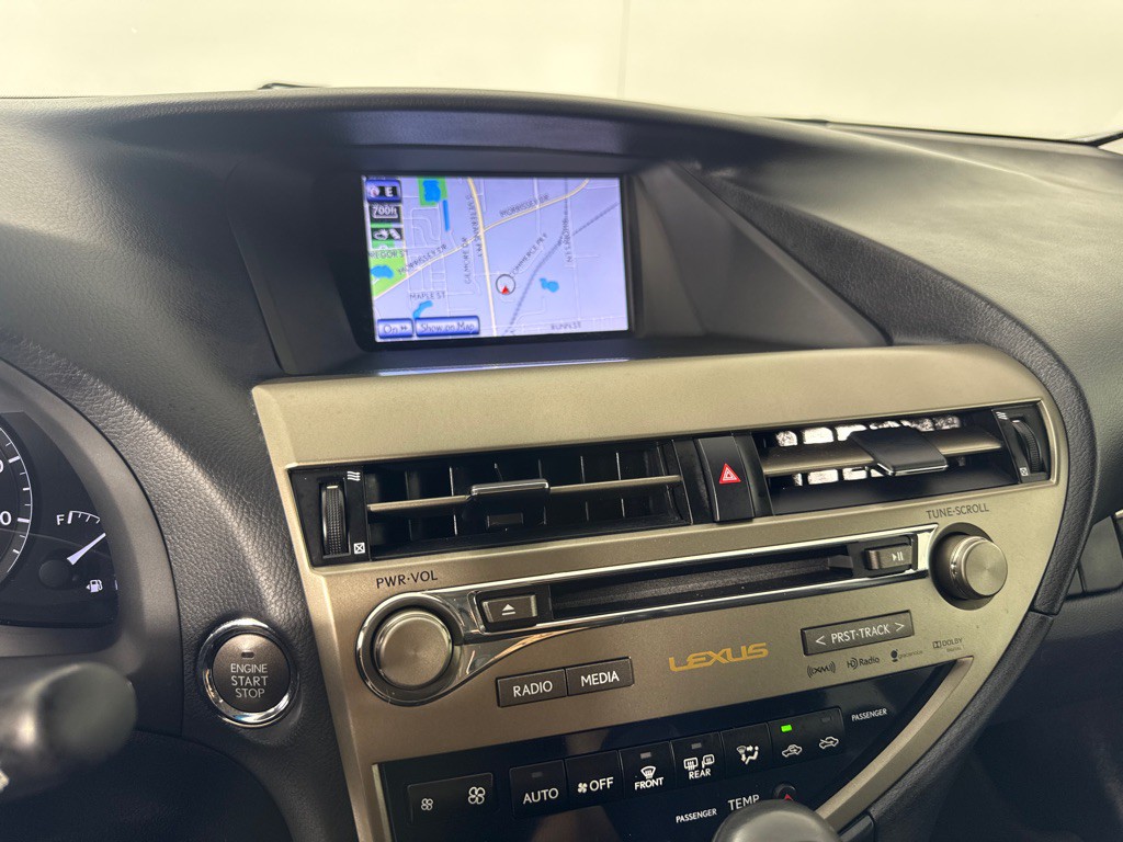 2013 Lexus RX Image 19