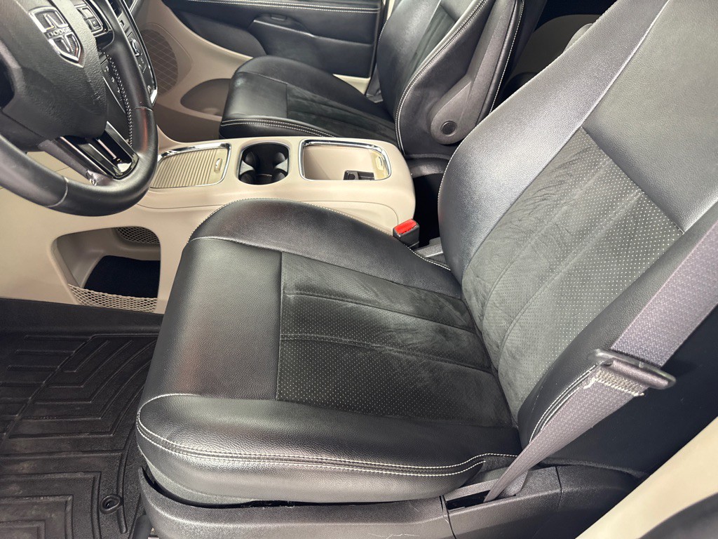 2016 Dodge Grand Caravan Image 13