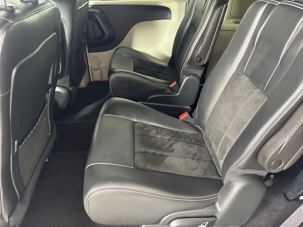 2016 Dodge Grand Caravan Image 17