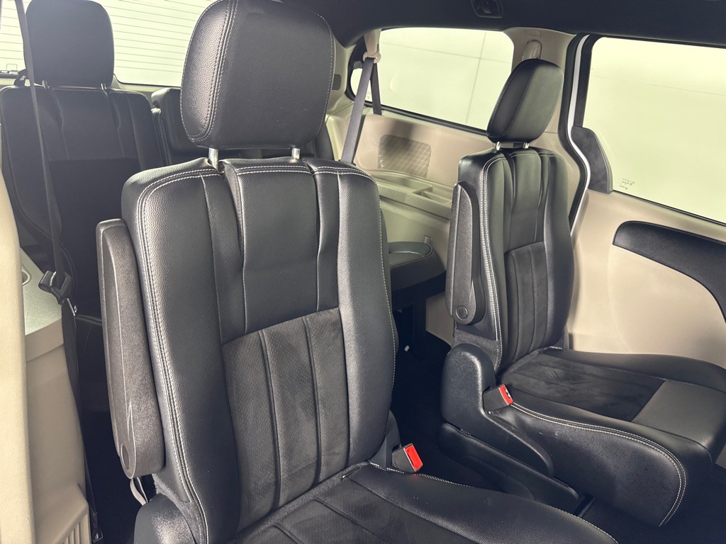 2016 Dodge Grand Caravan Image 22