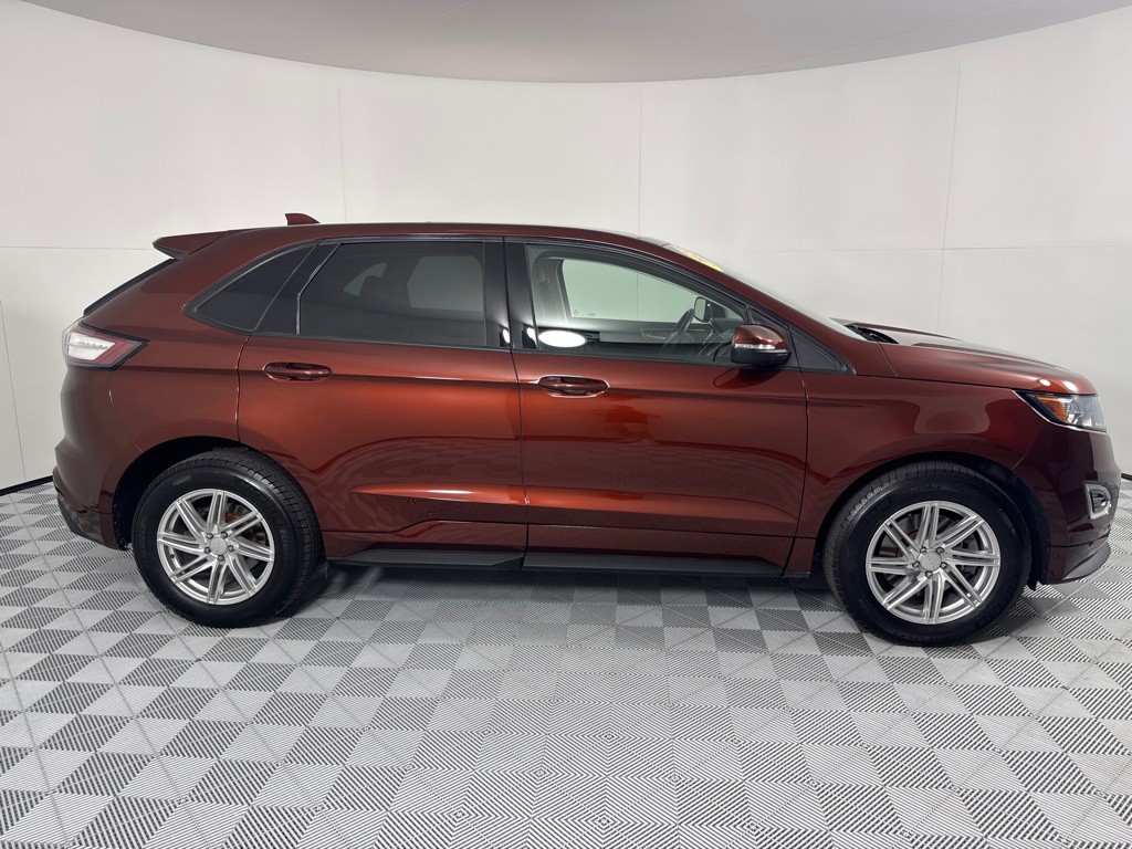 2015 Ford Edge Image 4