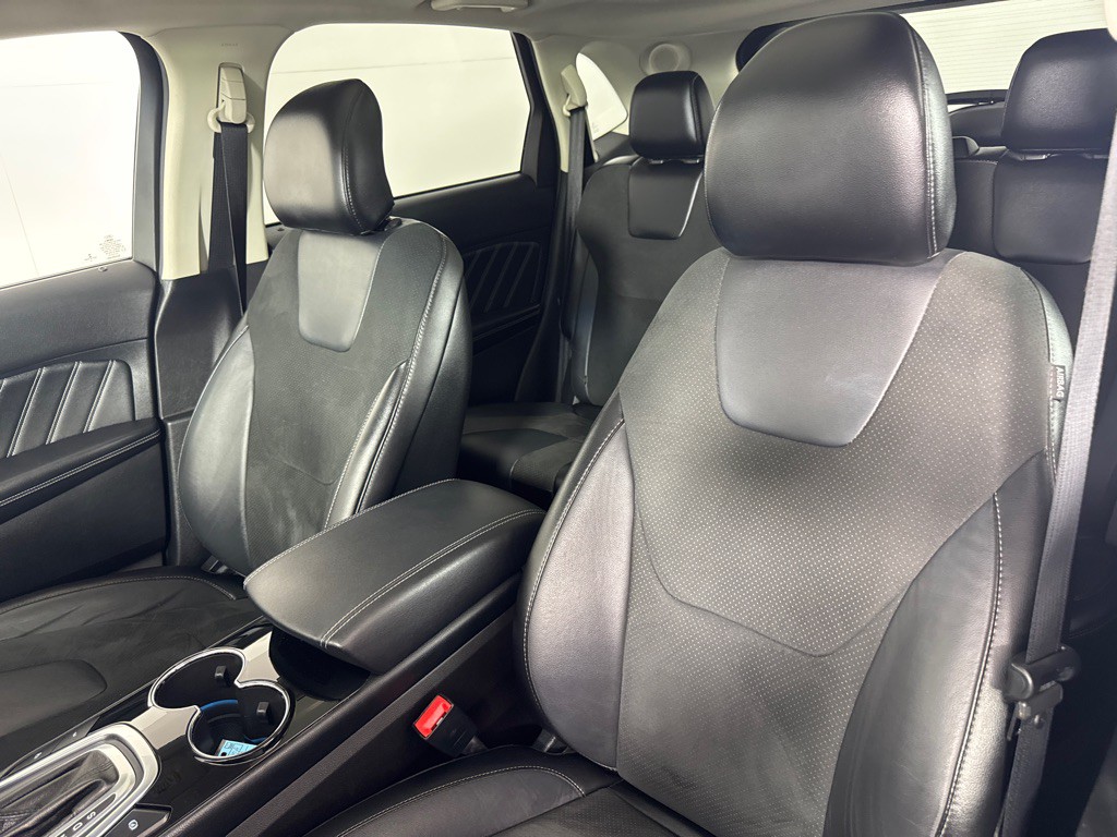 2015 Ford Edge Image 14