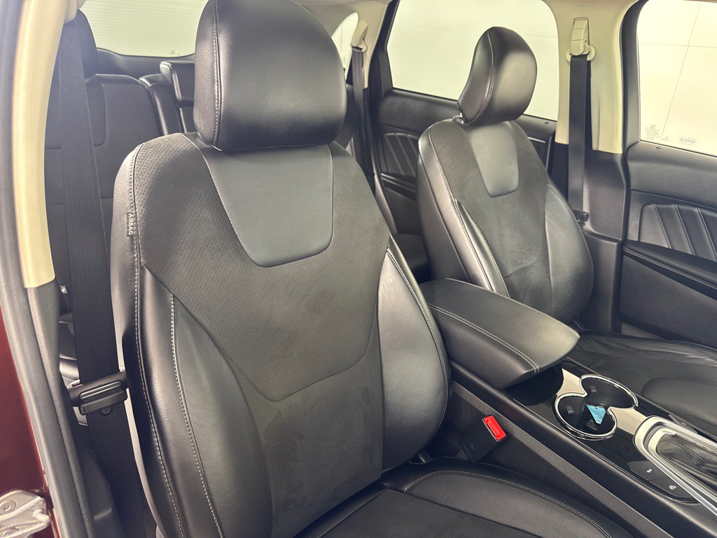2015 Ford Edge Image 28