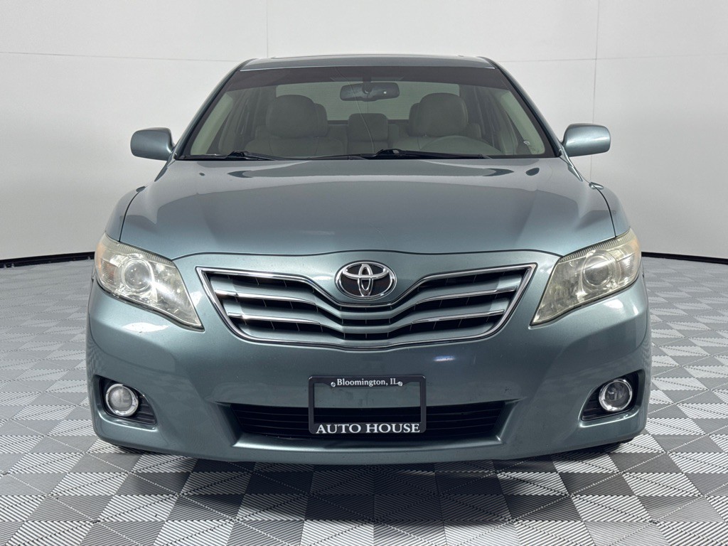 2011 Toyota Camry Image 7