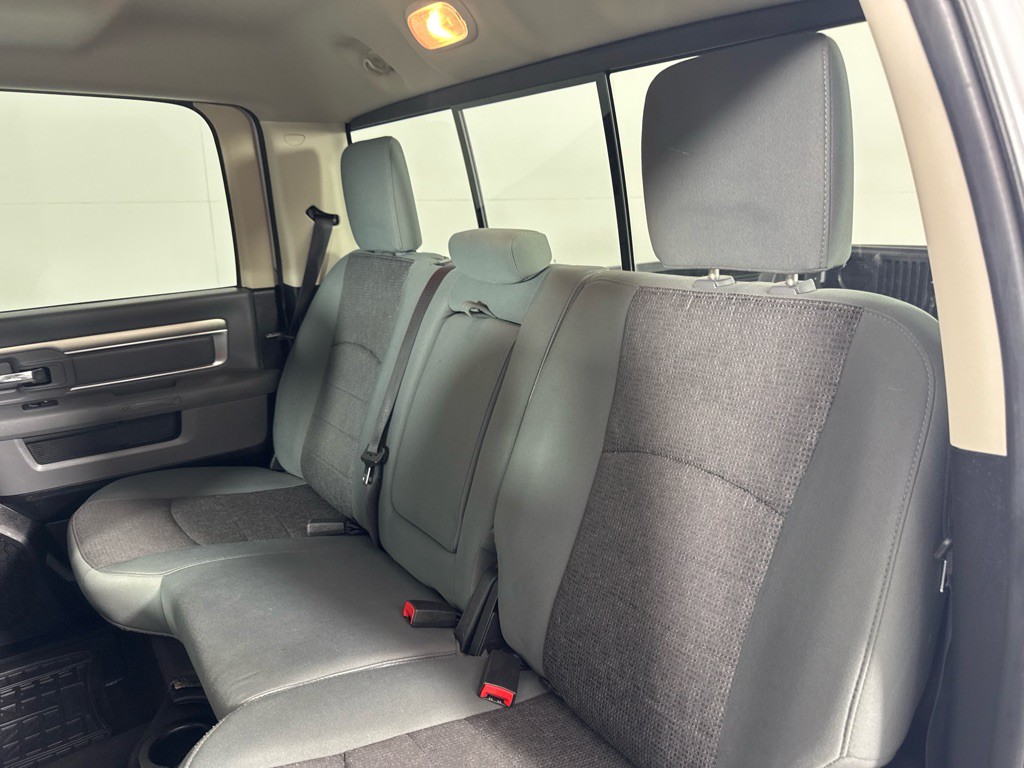 2015 RAM 1500 Image 16