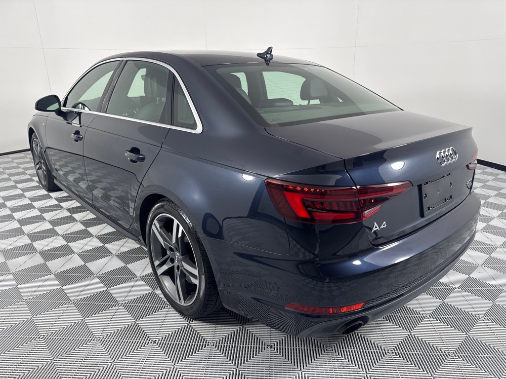 2018 Audi A4 Image 8
