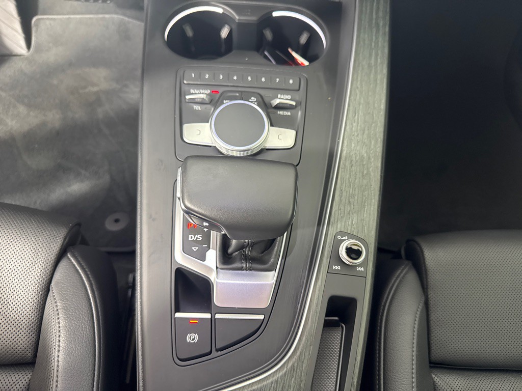 2018 Audi A4 Image 20