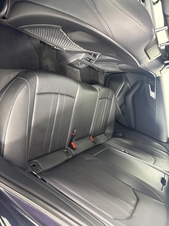 2018 Audi A4 Image 21