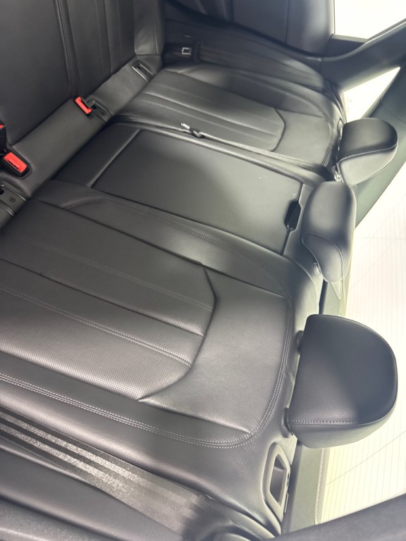 2018 Audi A4 Image 22