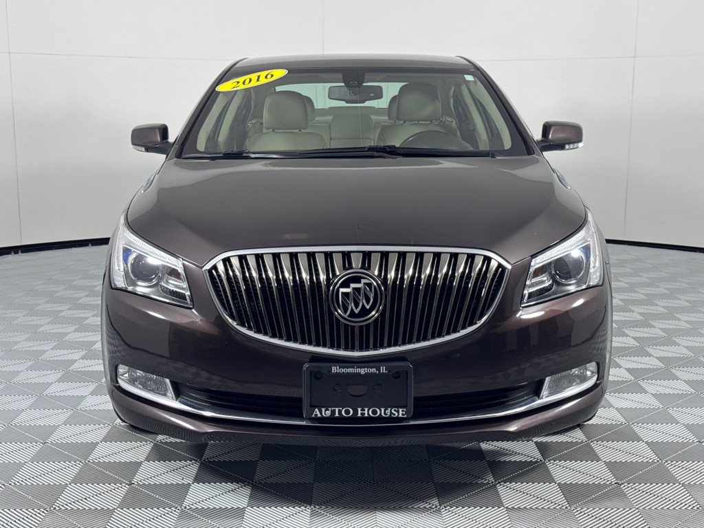 2016 Buick Lacrosse Image 8