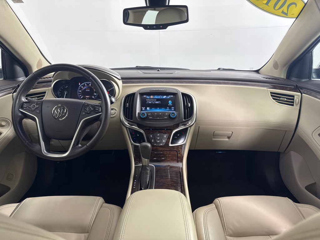 2016 Buick Lacrosse Image 22
