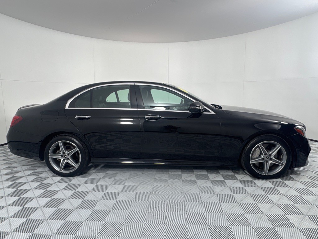 2019 Mercedes-Benz E-Class Image 4
