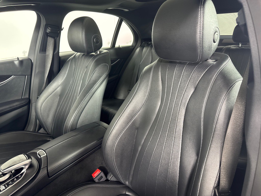 2019 Mercedes-Benz E-Class Image 10