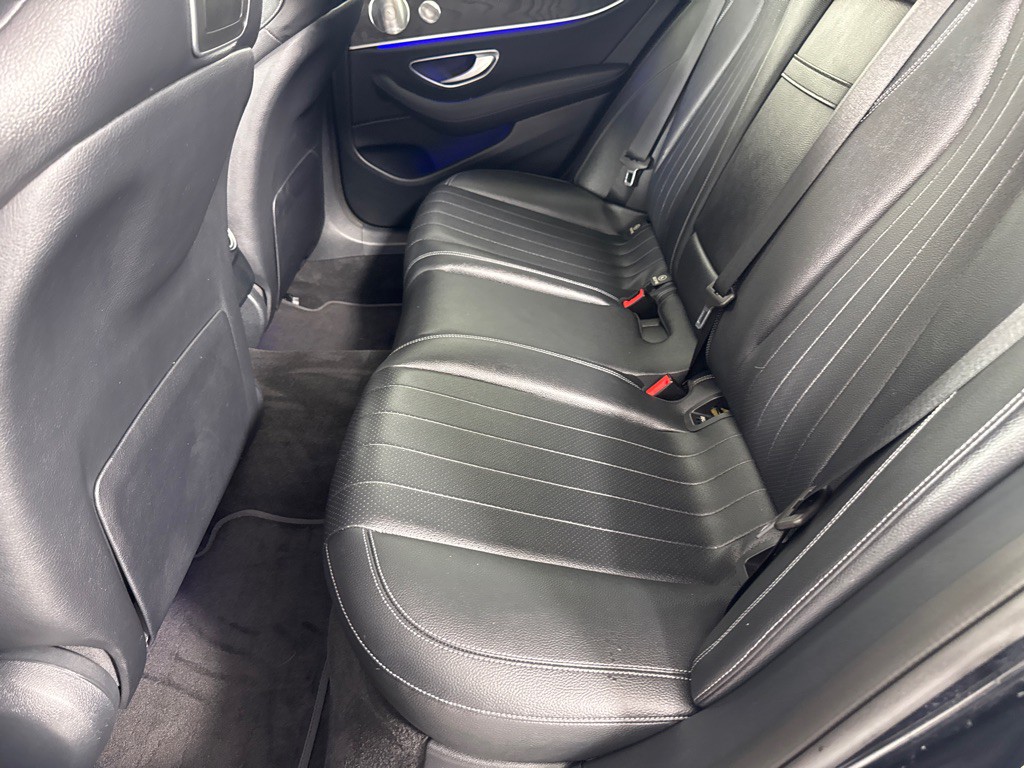 2019 Mercedes-Benz E-Class Image 18