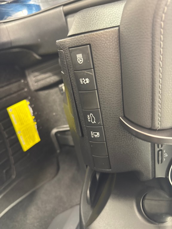 2019 Toyota Camry Image 10