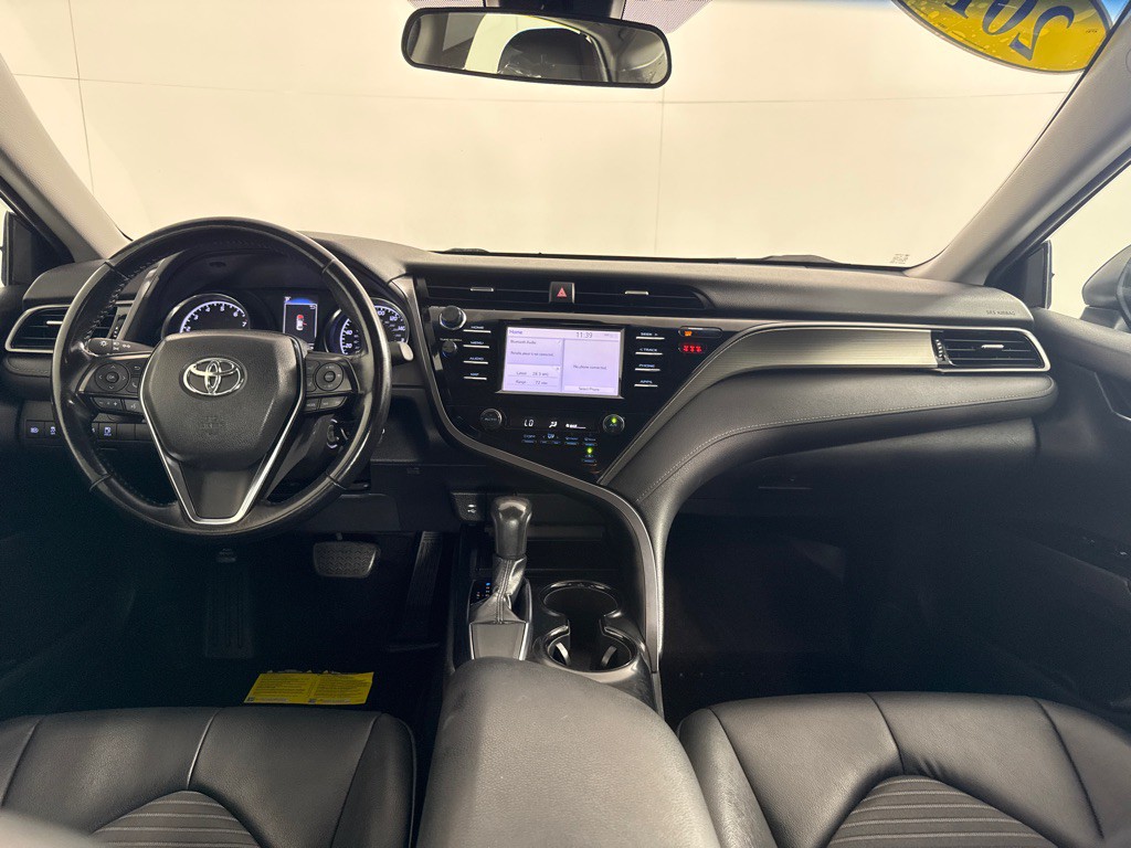 2019 Toyota Camry Image 20