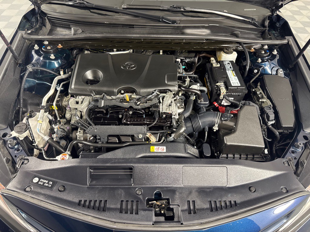 2019 Toyota Camry Image 21