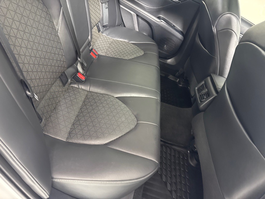 2018 Toyota Camry Image 23