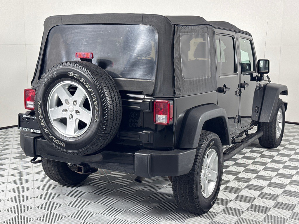 2015 Jeep Wrangler Unlimited Image 5