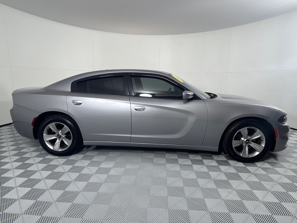 2015 Dodge Charger Image 4