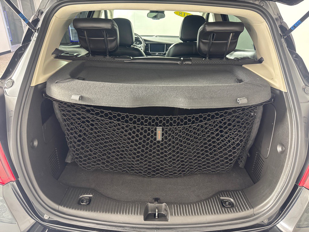 2018 Buick Enclave Image 21
