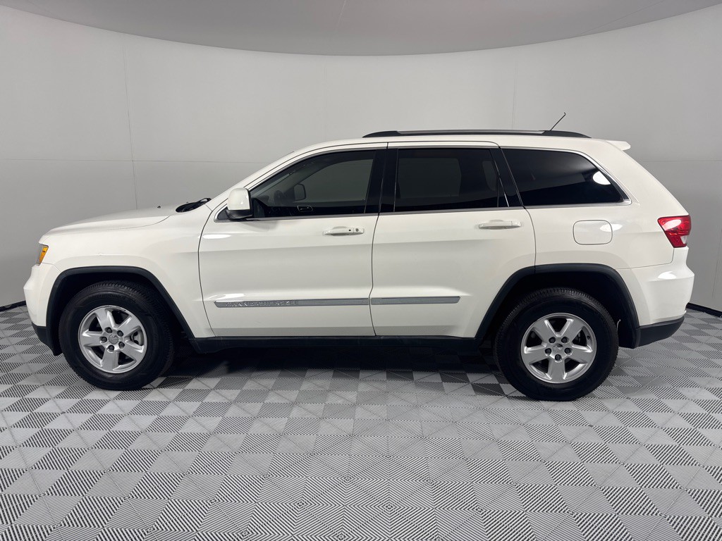 2011 Jeep Grand Cherokee Image 7