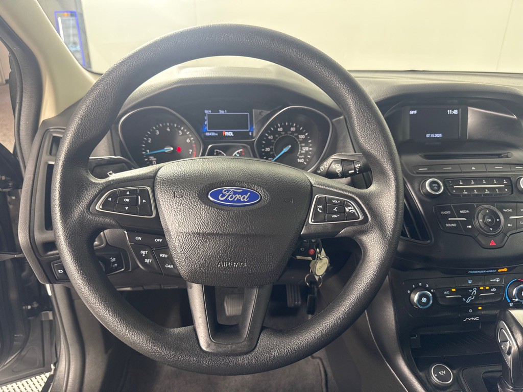 2016 Ford Focus Image 15