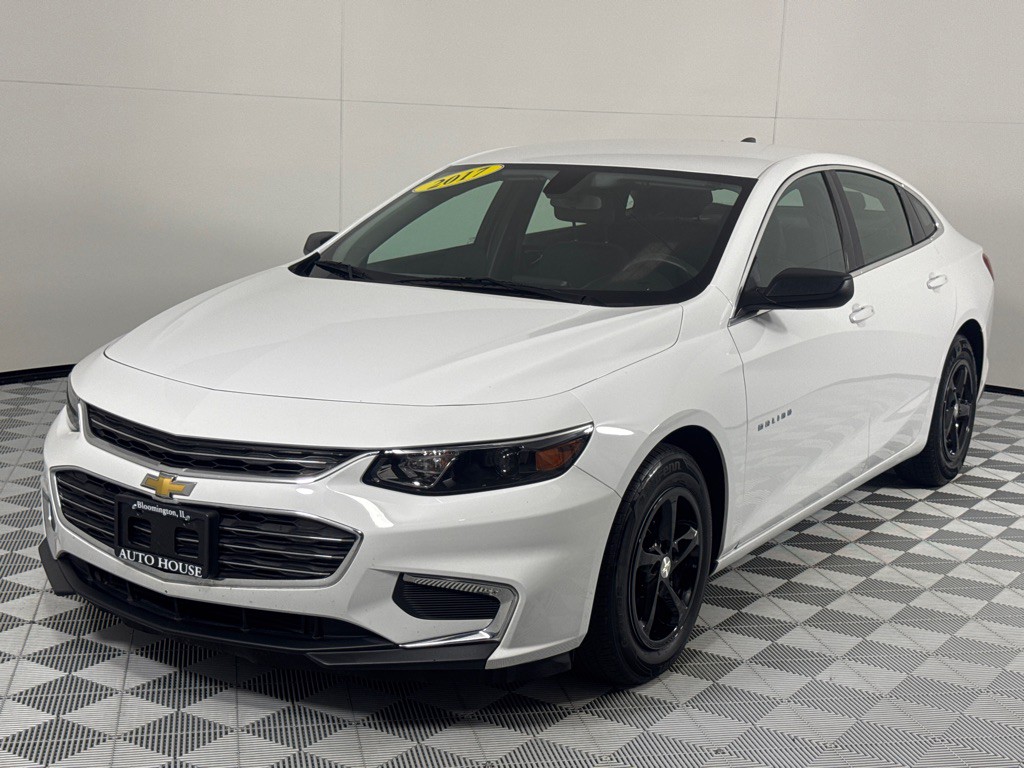 2017 Chevrolet Malibu Image 8