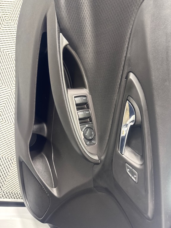 2017 Chevrolet Malibu Image 10