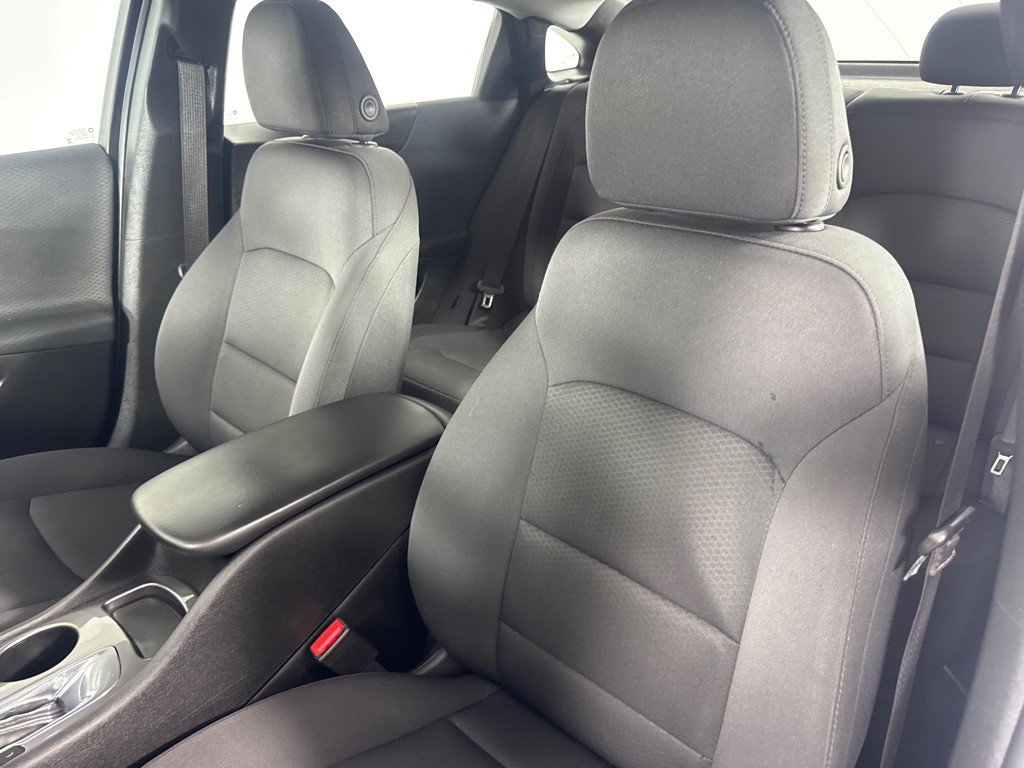 2017 Chevrolet Malibu Image 12