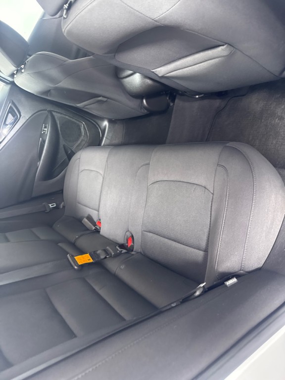2017 Chevrolet Malibu Image 20