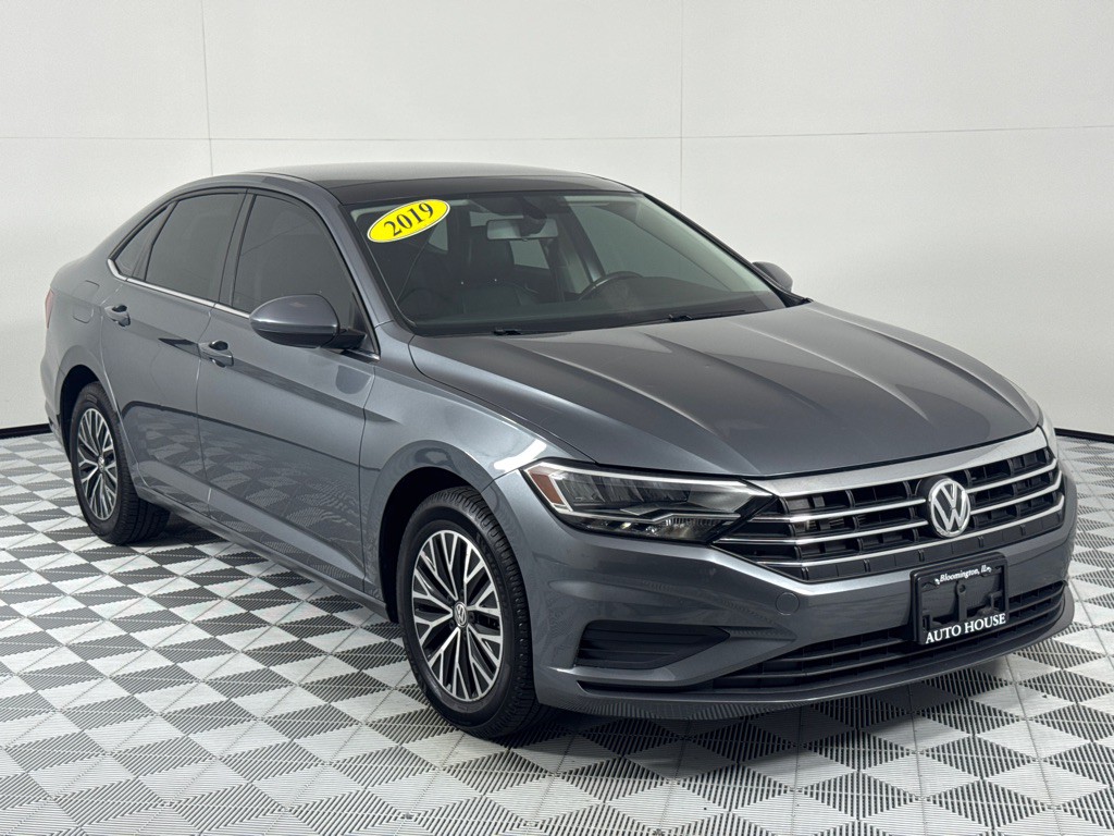 2019 Volkswagen Jetta Image 3