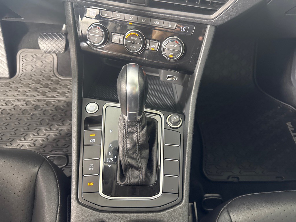 2019 Volkswagen Jetta Image 19